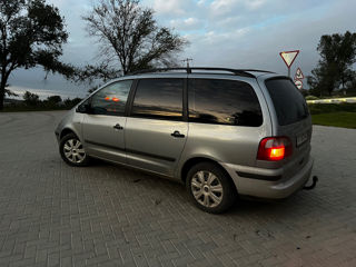 Ford Galaxy foto 3