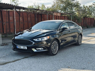 Ford Fusion foto 2