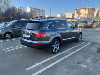 Audi Q7 foto 3