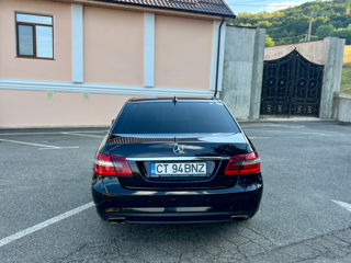 Mercedes E-Class foto 5