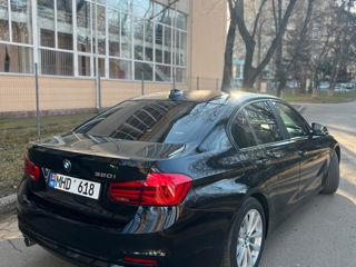 BMW 3 Series foto 4