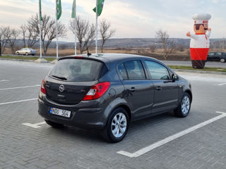 Opel Corsa foto 4