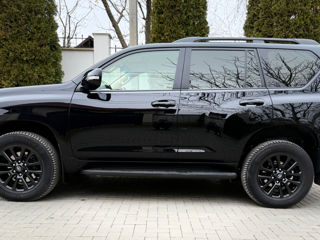 Toyota Land Cruiser Prado foto 7