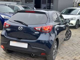 Mazda 2 foto 13