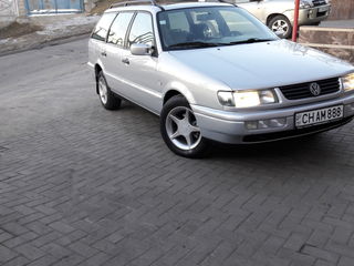 Volkswagen Passat foto 6