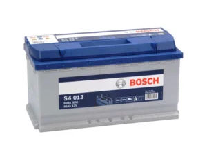 Acumulator auto Bosch foto 3