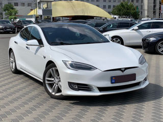 Tesla Model S foto 4