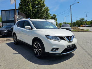 Nissan X-Trail foto 3