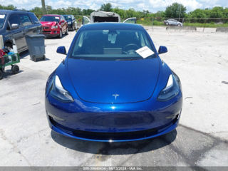 Tesla Model 3 foto 2