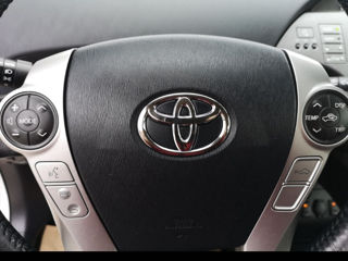 Toyota Prius foto 6