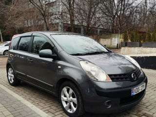 Nissan Note foto 2