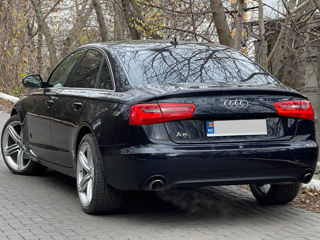 Audi A6 foto 2