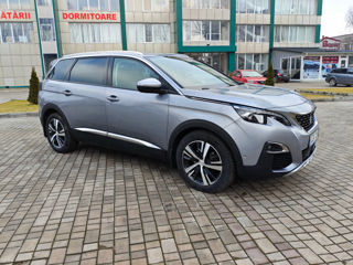 Peugeot 5008 foto 2