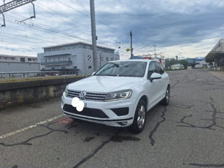 Volkswagen Touareg foto 4