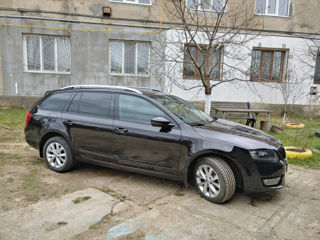 Skoda Octavia foto 1