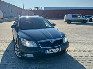 Skoda Octavia foto 2