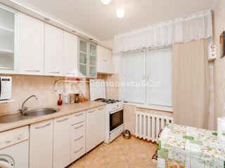 Apartament cu 3 camere, 76 m², Botanica, Chișinău foto 10