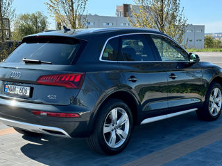 Audi Q5 foto 1