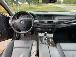 BMW 5 Series foto 6