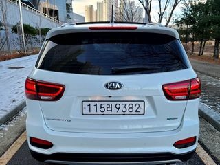 KIA Sorento foto 4