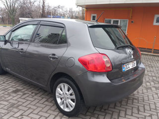 Toyota Auris foto 2