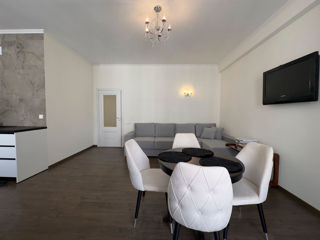 Apartament cu 1 cameră, 64 m², Centru, Chișinău foto 4