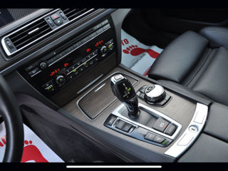 BMW 7 Series foto 6