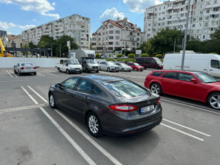 Ford Mondeo foto 7