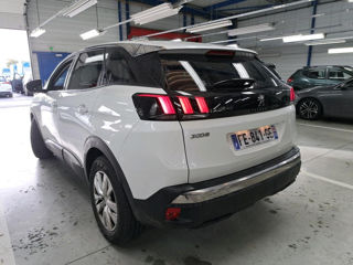 Peugeot 3008 foto 3