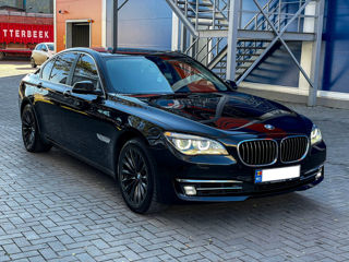 BMW 7 Series foto 6