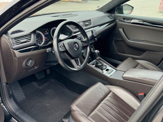 Skoda Superb foto 13