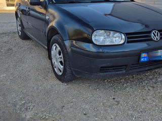 Volkswagen Golf foto 1