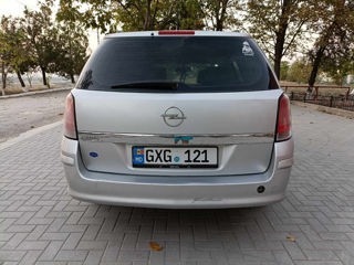 Opel Astra foto 7