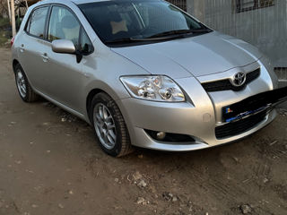 Toyota Auris foto 2