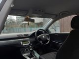 passat b6 2.0 tdi BKP 240000km foto 2