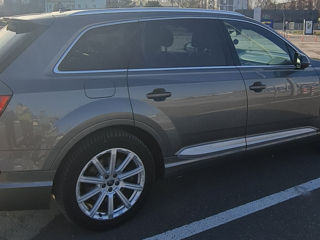 Audi Q7 foto 5