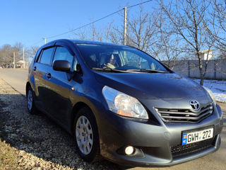 Toyota Verso foto 5