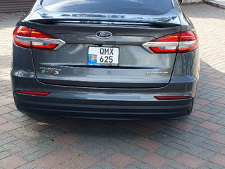 Ford Fusion foto 5