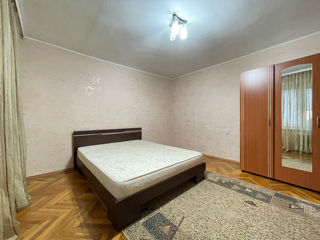 1-комнатная квартира, 40 м², Центр, Кишинёв