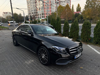 Mercedes E-Class foto 10