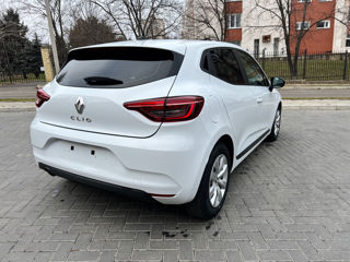 Renault Clio foto 7