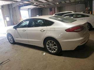 Ford Fusion foto 6