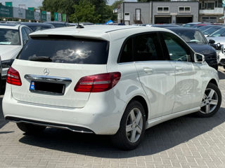 Mercedes B-Class foto 3