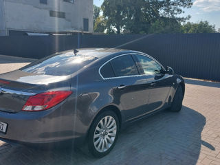 Opel Insignia foto 4