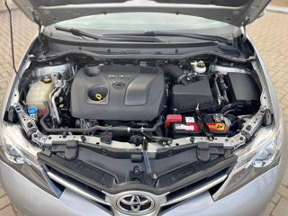 Toyota Auris foto 3