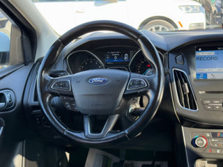 Ford Focus foto 10