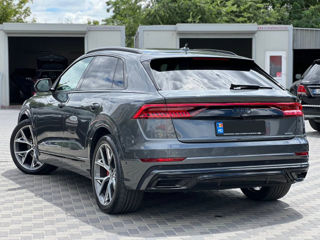 Audi Q8 foto 3