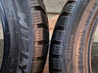 245/45 R19 foto 3