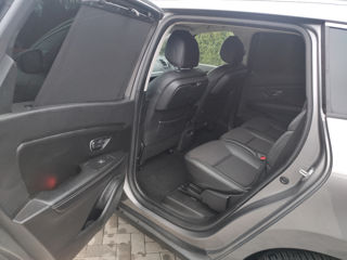 Renault Grand Scenic foto 9