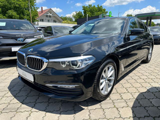 BMW 5 Series foto 3